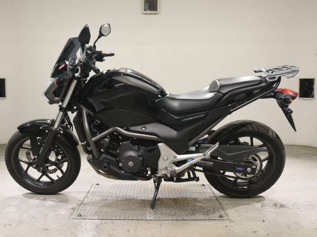 Honda NC700SA — фото 2