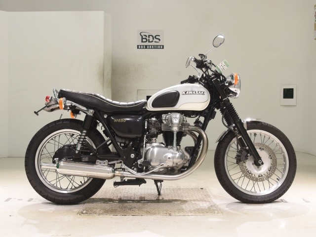 Kawasaki W650
