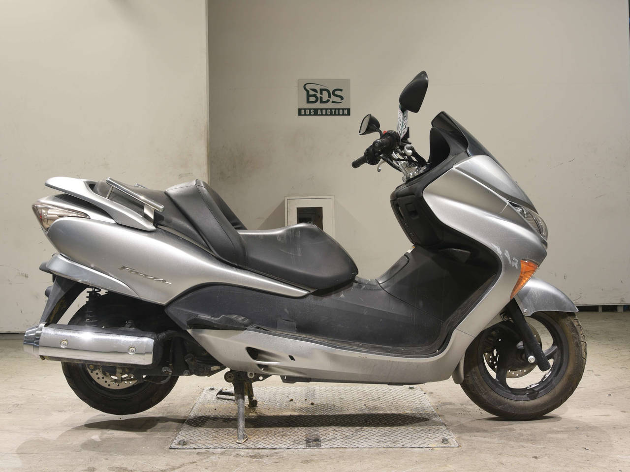 Honda FORZA