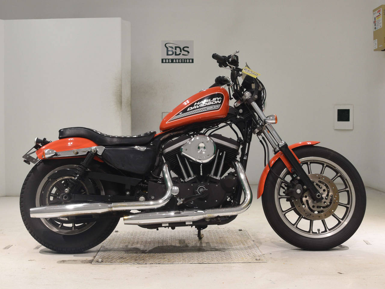 HD SPORTSTER XL883R, right