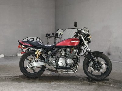 Kawasaki ZEFAR 400