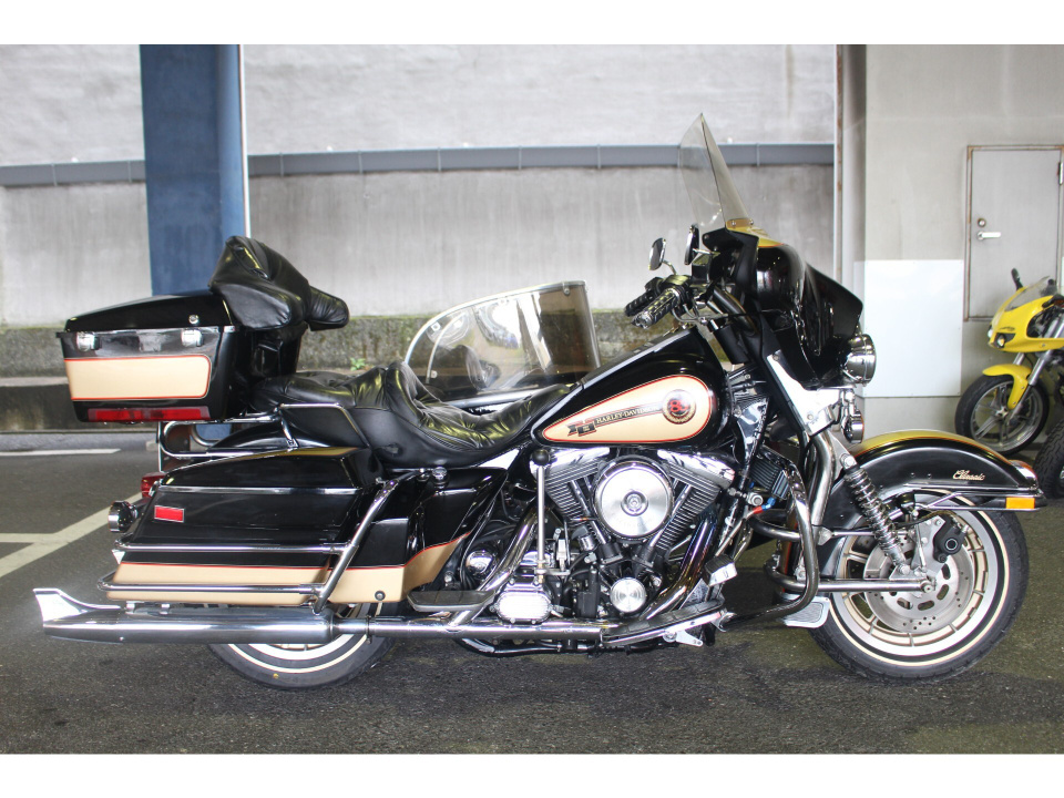 Harley-Davidson FLHTC SIDECAR