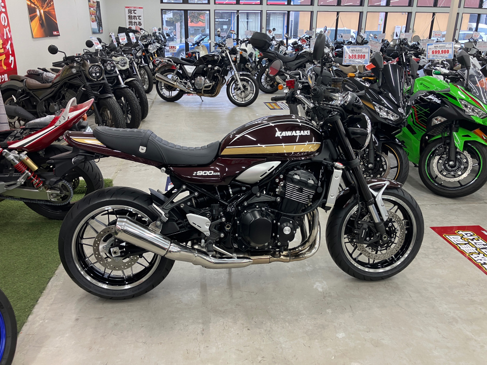 Kawasaki Z900RS