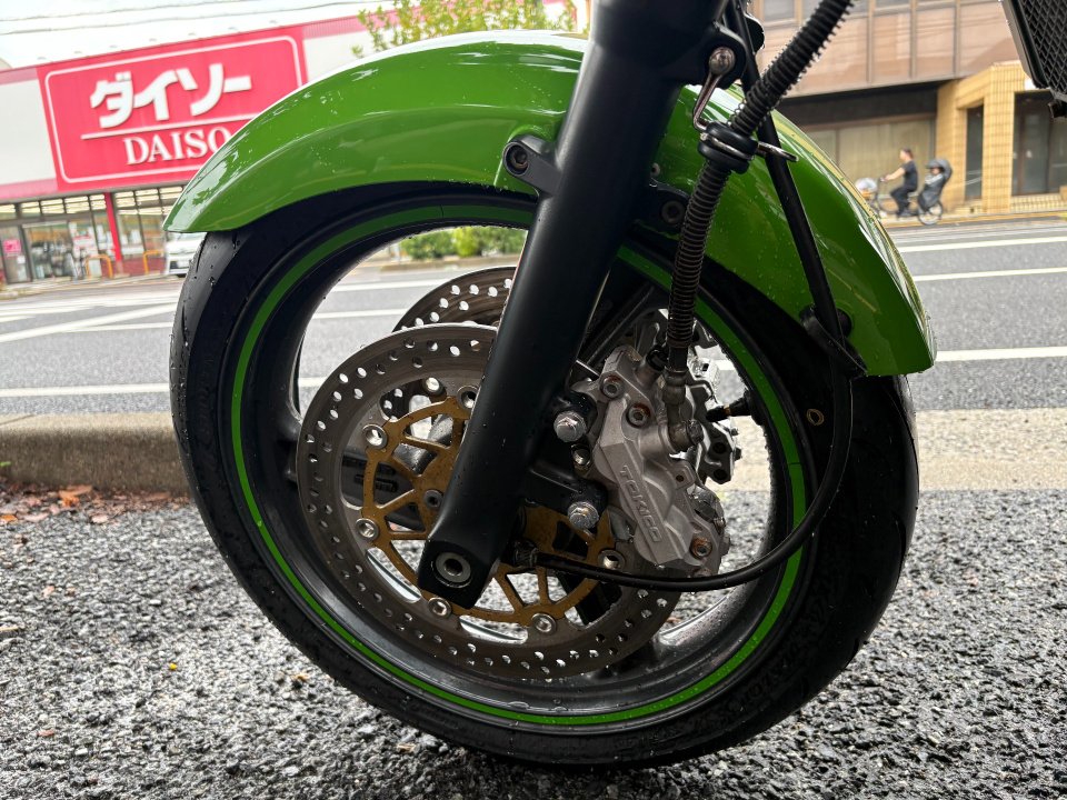 Kawasaki ZRX400 — фото 25