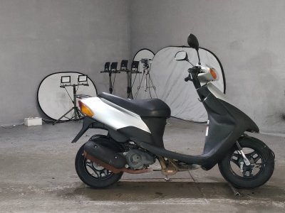 Suzuki LETS2