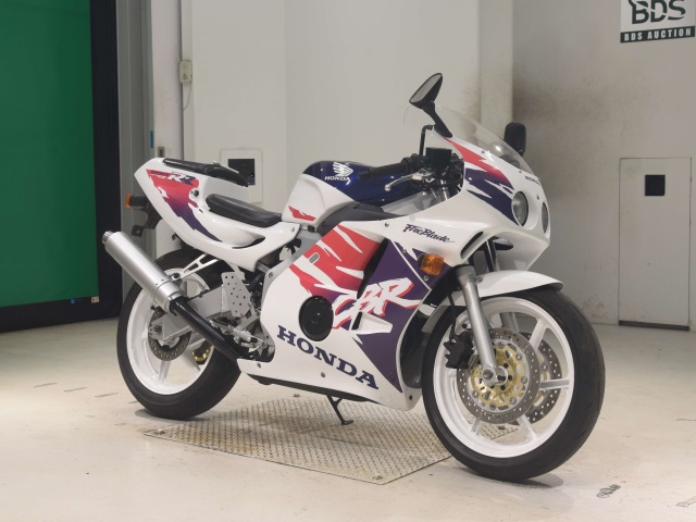 Honda CBR250RR — фото 3