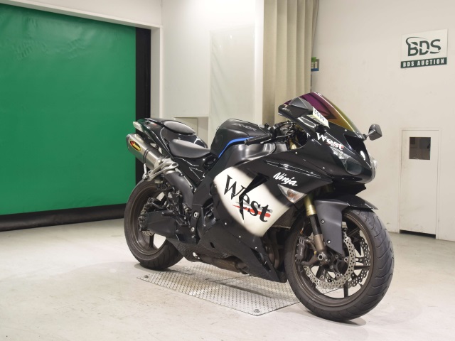 都 KAWASAKI ZX-9R ZX900E – 京都のバイクショップSPEC-M（スペック