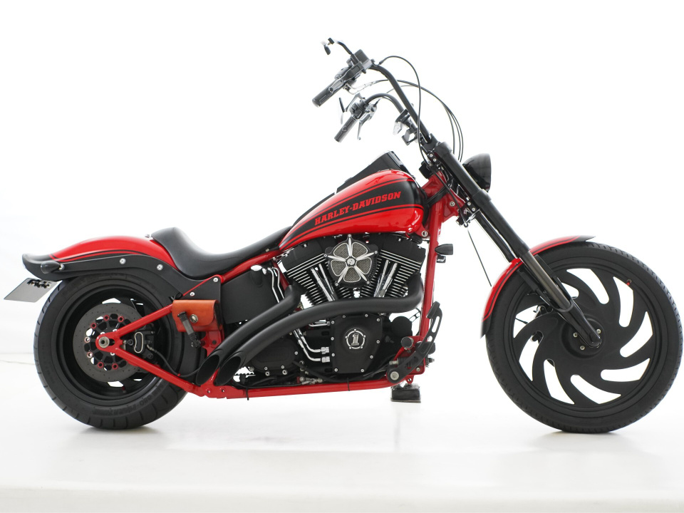 HD NIGHT TRAIN FXSTB1450