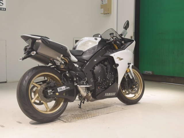 Yamaha YZF-R1 — фото 5