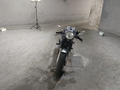 Yamaha SR400 — фото 3