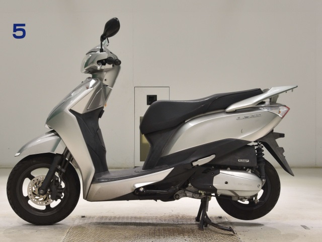 Honda LEAD125 — фото 2