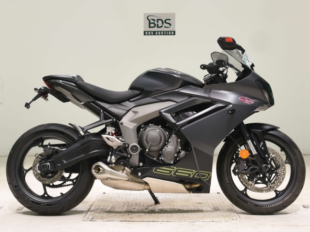 Triumph DAYTONA660
