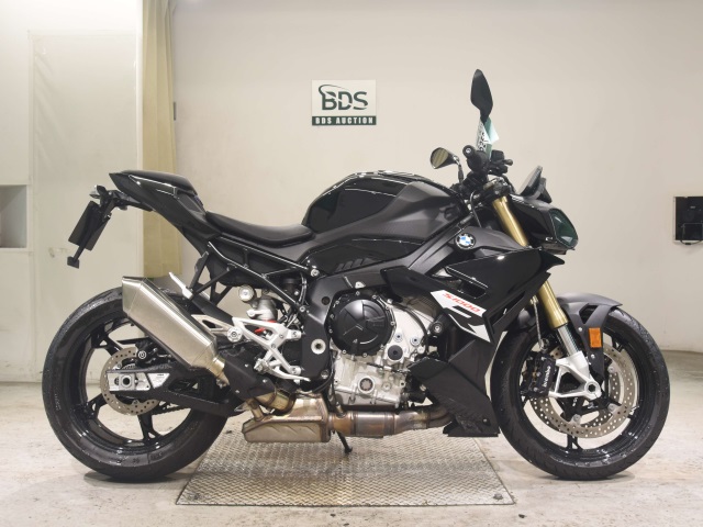 BMW S1000R