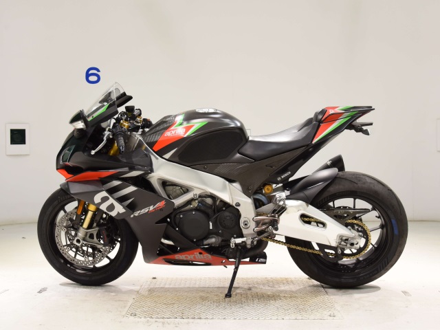 Aprilia RSV4 1100 FACTORY — фото 2