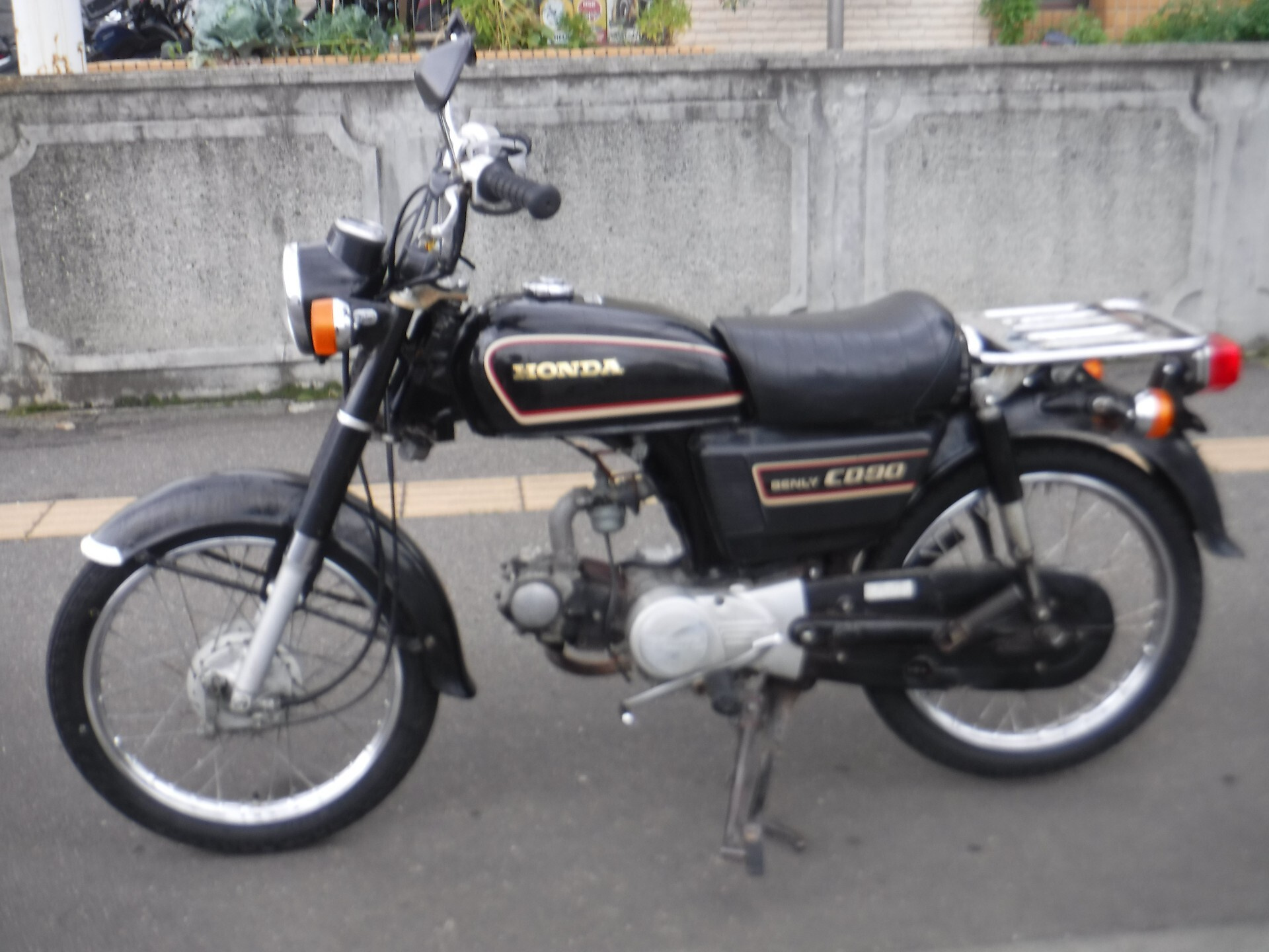 Honda BENLY90