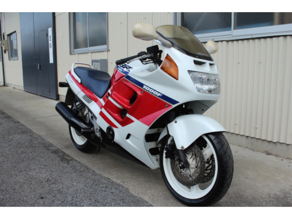Honda CBR1000F
