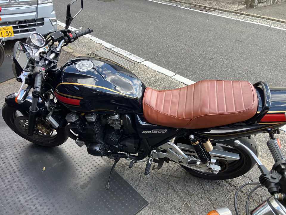 Yamaha XJR1200 — фото 2