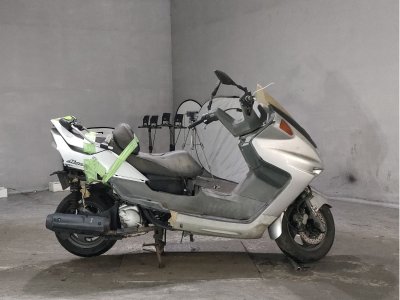 Yamaha MAJESTY250