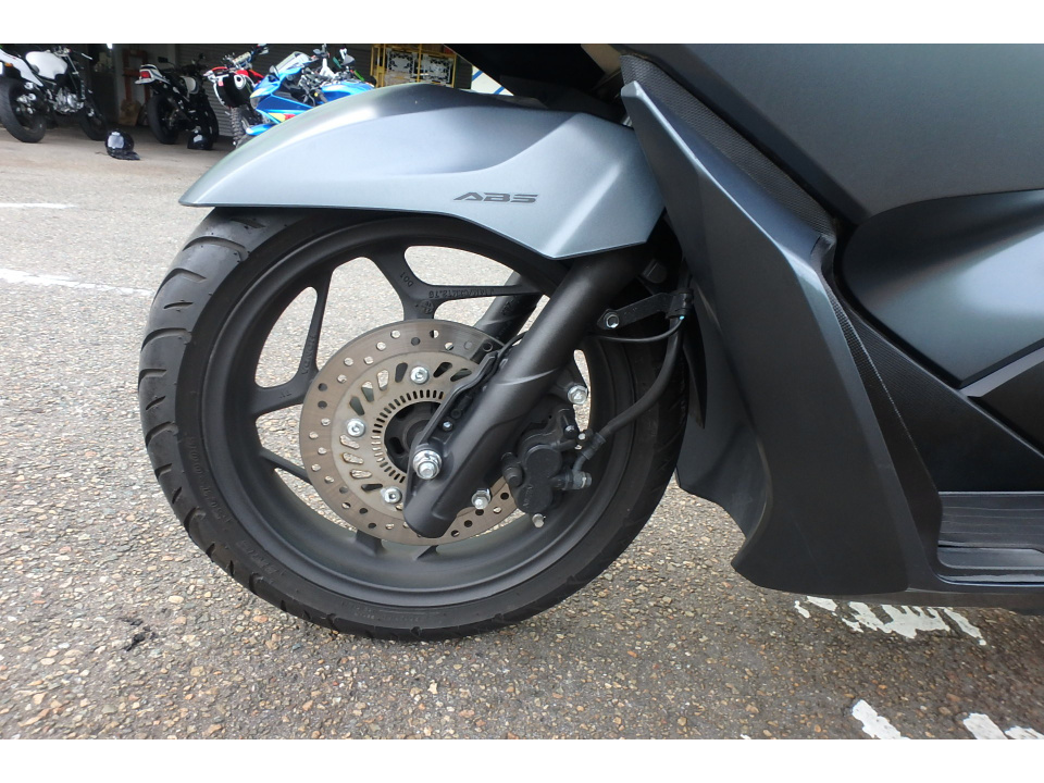 Honda PCX160 — фото 15