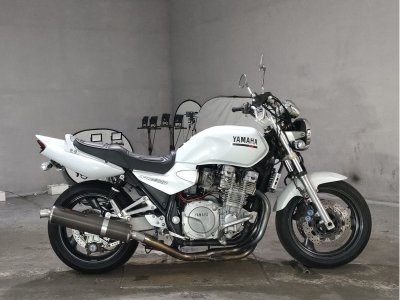 Yamaha XJR1300