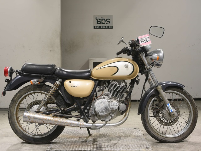 Suzuki ST250E