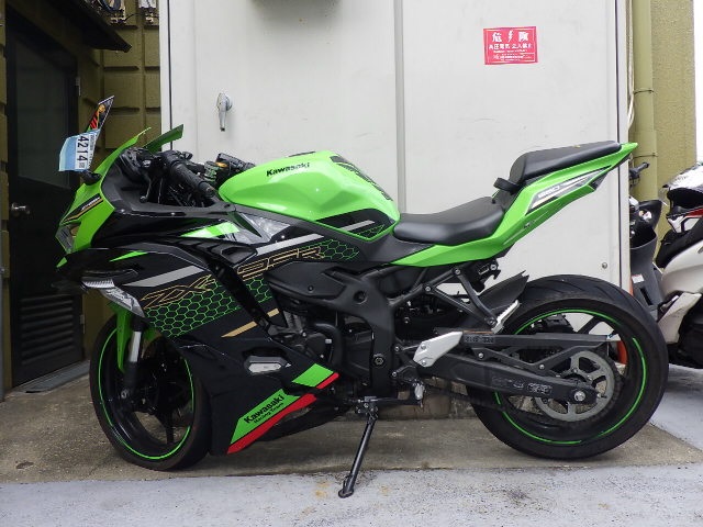 Kawasaki NINJA ZX-25R — фото 2