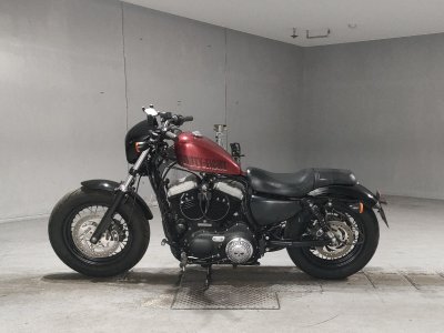 Motorcycle photo