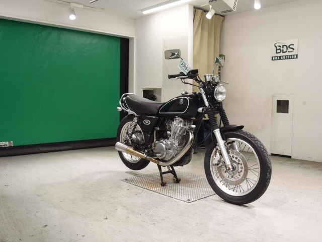 Yamaha SR400 — фото 3