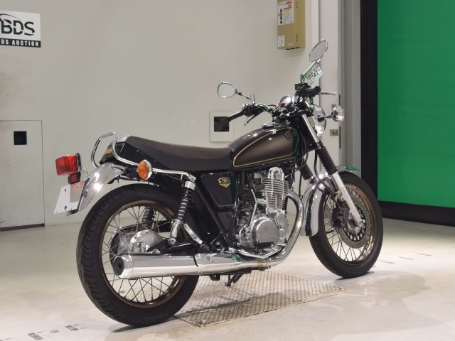 Yamaha SR400 — фото 5