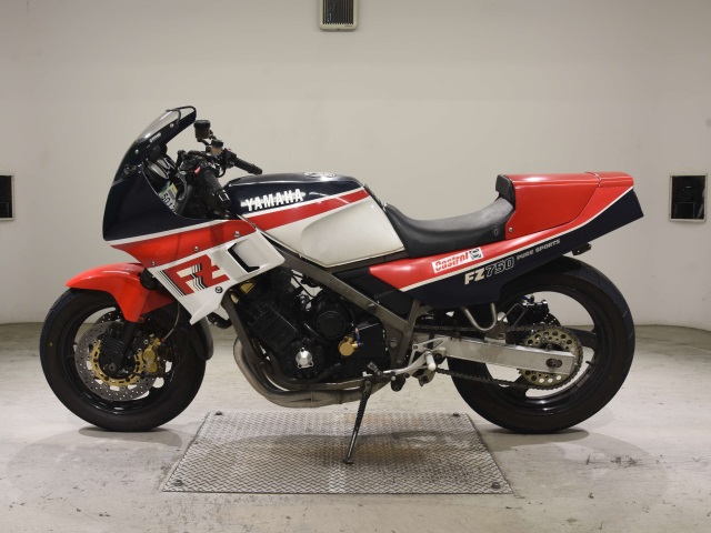 Yamaha FZ750 — фото 2