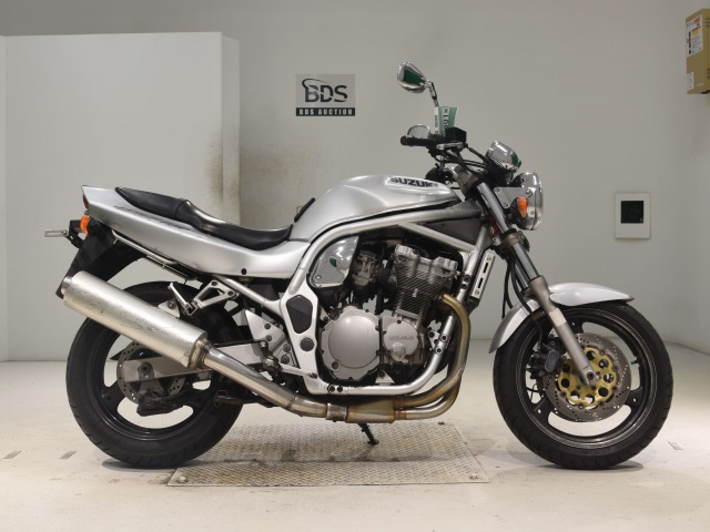 Suzuki GSF750