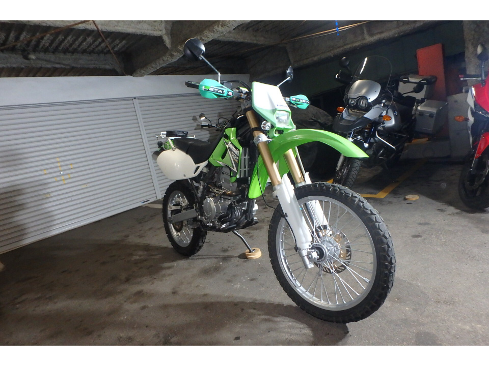 Kawasaki KLX250 — фото 3