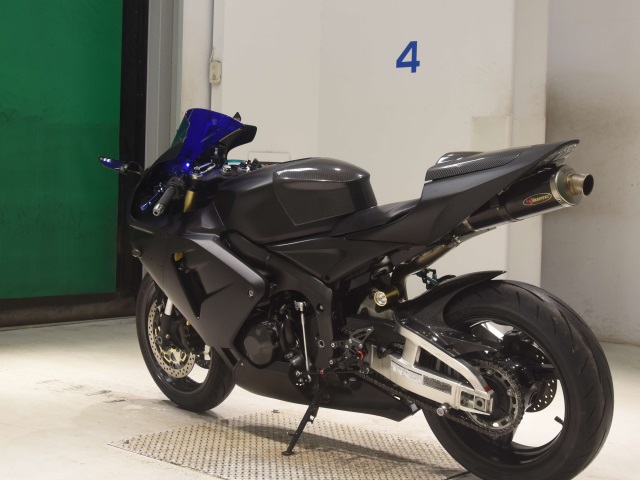 Honda CBR600RR — фото 6