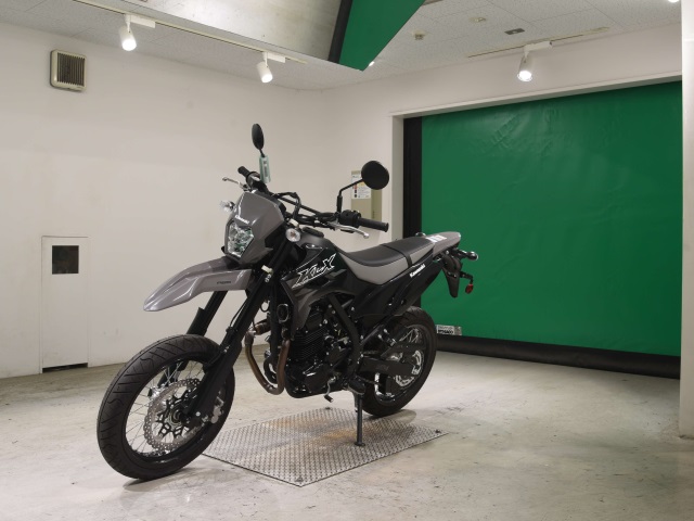 Kawasaki KLX230SM — фото 4
