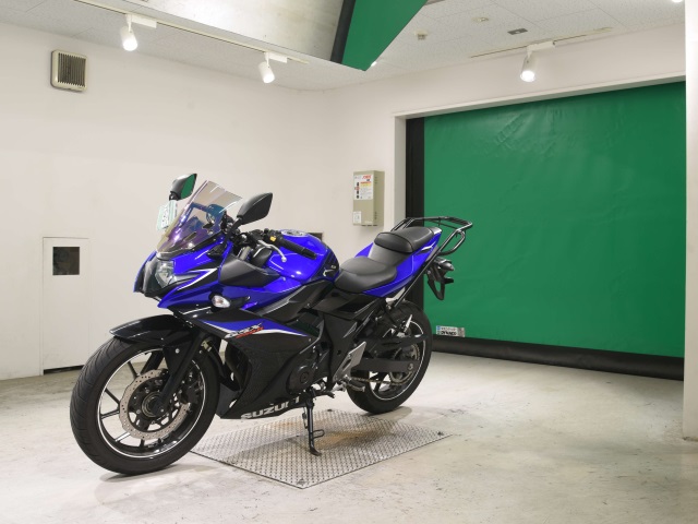 Suzuki GSX250RA — фото 4