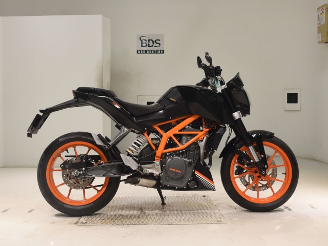KTM 390 DUKE
