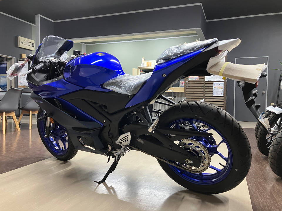 Yamaha YZF-R25 — фото 4