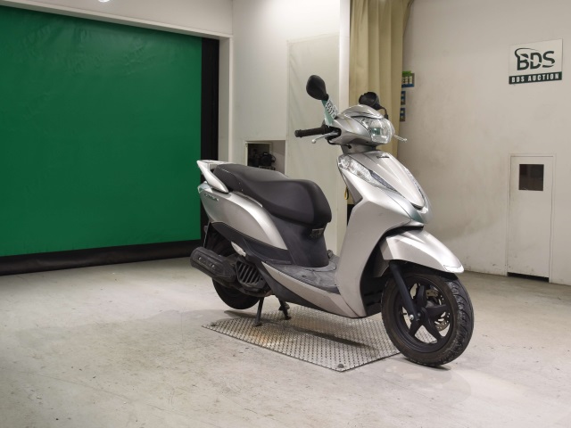 Honda LEAD125 — фото 3