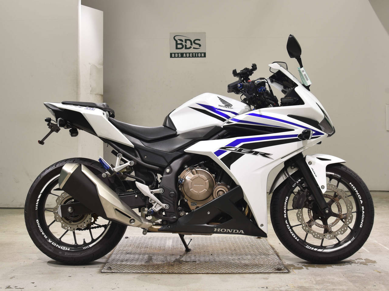 Honda CBR400RA