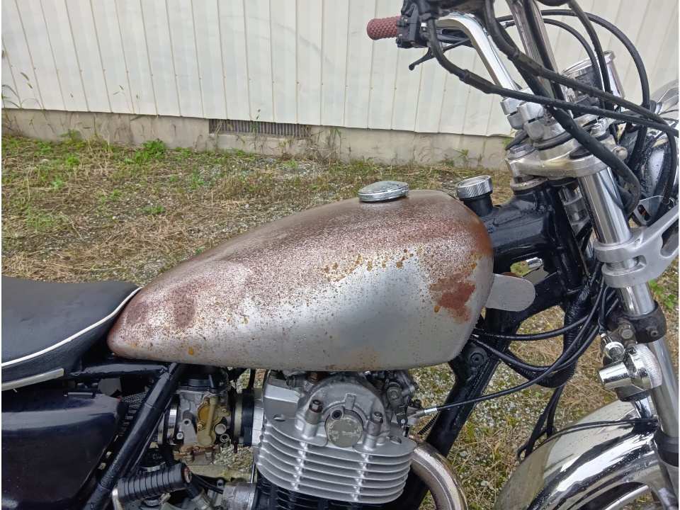 Yamaha SR400 — фото 6