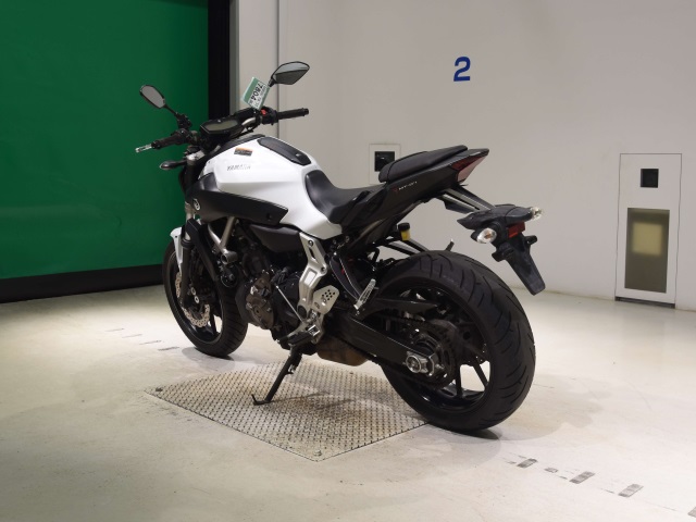 Yamaha MT-07 — фото 6