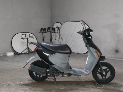 Suzuki LETS4