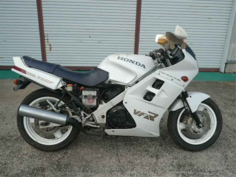 Honda VFR750F