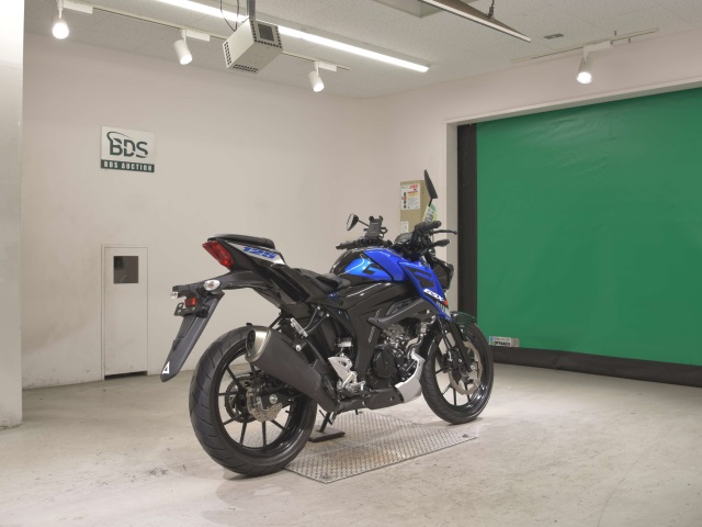Suzuki GSX-S125 — фото 5