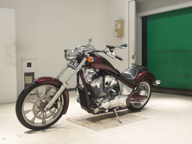 Honda VT1300CXA FURY — фото 4