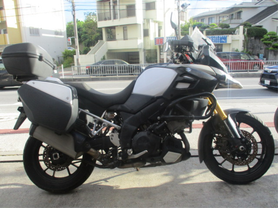 Suzuki V-STROM DL1000A