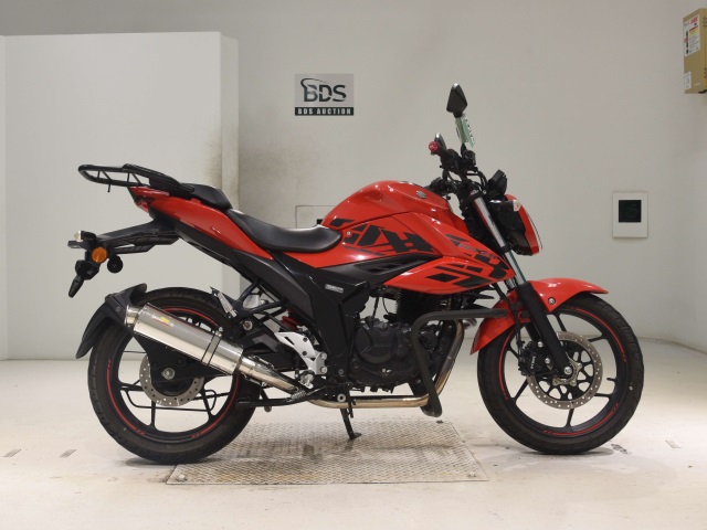 Suzuki GIXXER 150