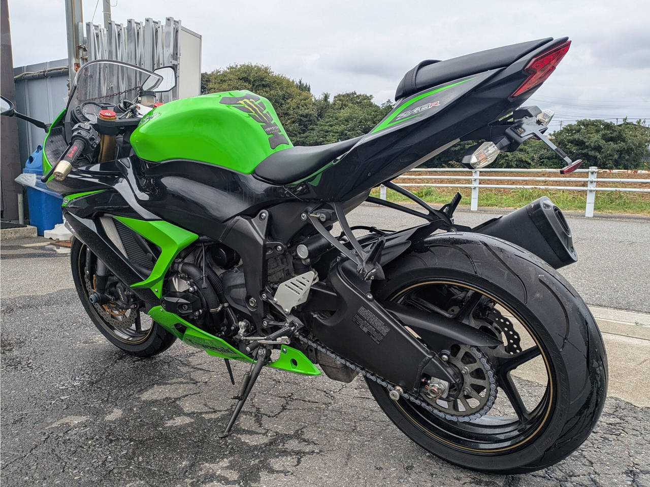 0212] Kawasaki NINJA ZX-6R - JKBZX636EFA005204