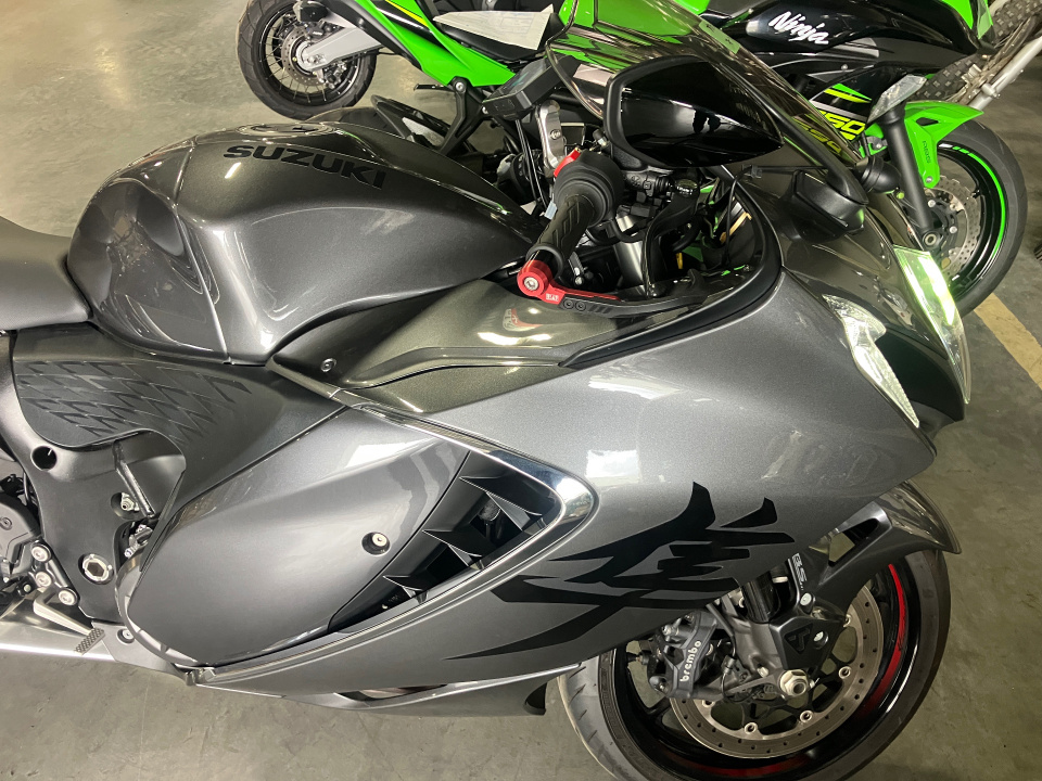 Suzuki GSX1300R HAYABUSA — фото 4