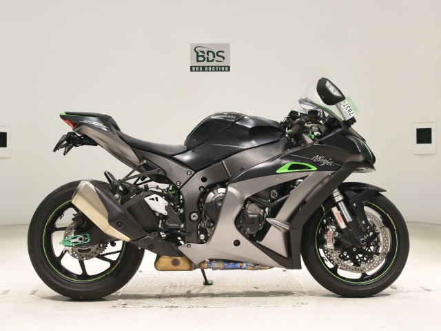 7540] Kawasaki NINJA ZX-10R - ZXT00C-033297